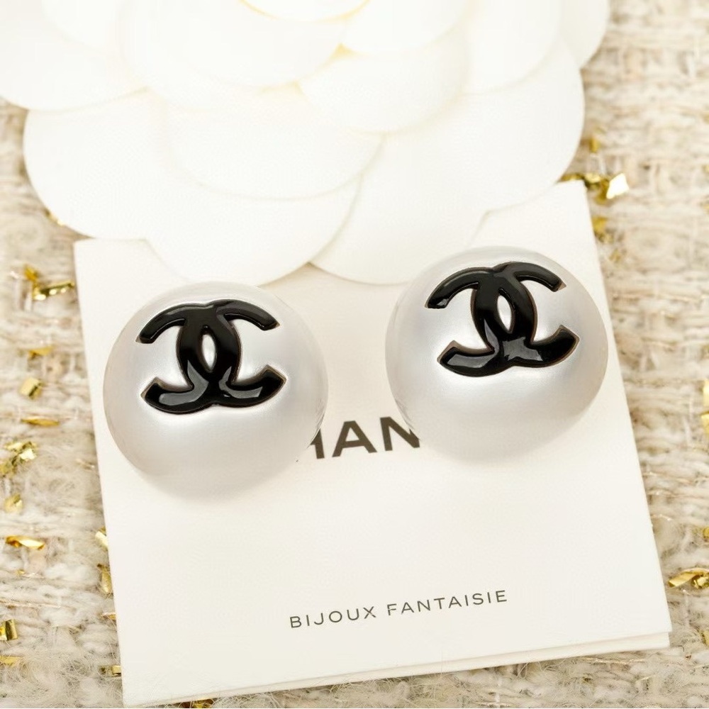 CHANEL Black and White earrings